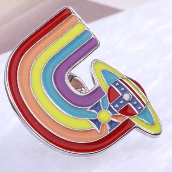 Vivienne Westwood Jewelry - Vivienne Westwood Over the rainbow pin